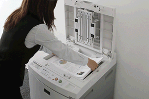 【訳あり】オートフィードシュレッダー　BUF300C-W3