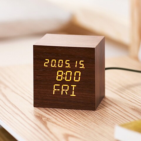 �f�W�^���u���v