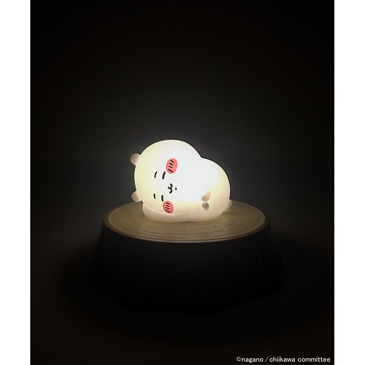 ちいかわデスクトップライト 393-PXXP055 ハチワレ 7276844 │アイリス