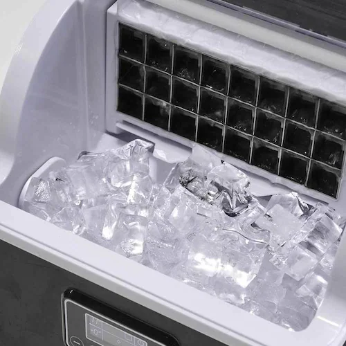 製氷機 クリスタル 自宅で透き通った氷が作れる 幅28p 10分 24分 ブラック ウイスキー チューハイ_2