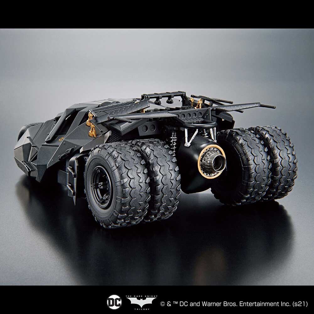1／35 SCALE バットモービル（バットマン ビギンズVer.） 7341837
