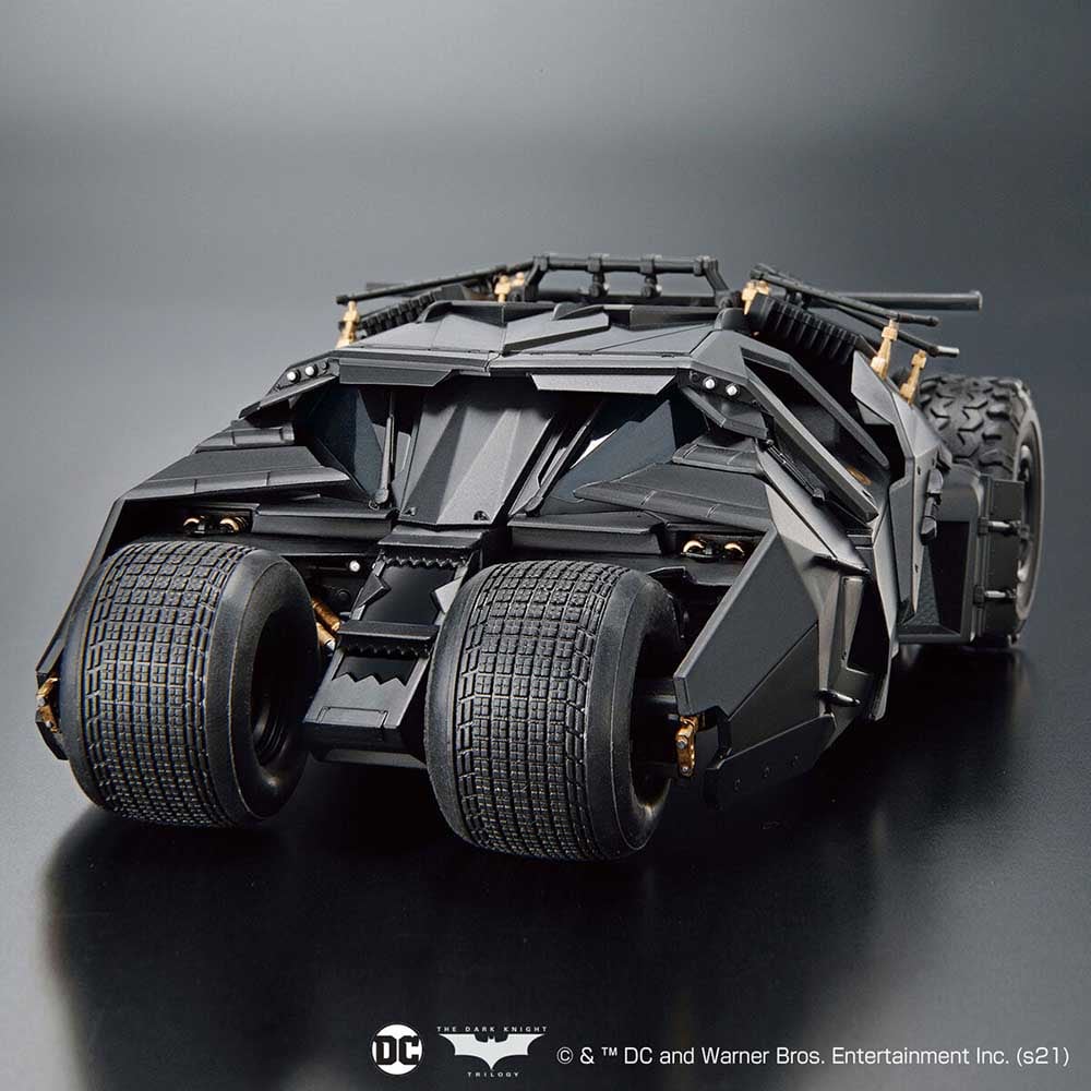 「バットマン ビギンズ」バットモービルレプリカ 1／35 SCALE バットモービル（バットマン ビギンズVer.） 7341837