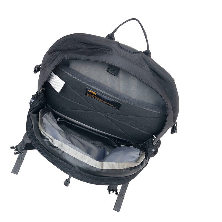 9%OFF】THE NORTH FACE BOREALIS CLASSIC ブラック 7342393│アイリス