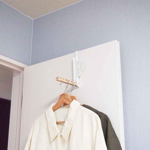 �܂��߂�h�A�n���K�[ �~�b�t�B�[_4