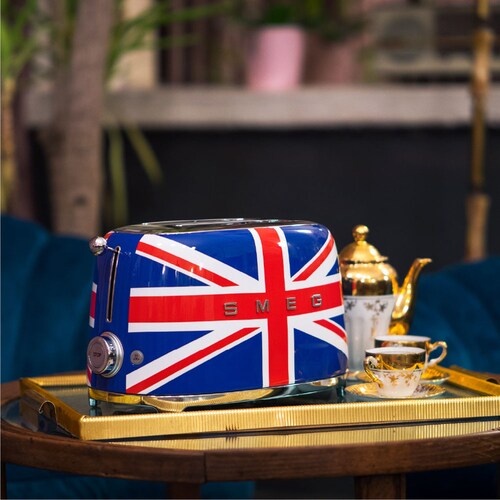 smeg �g�[�X�^�[ �u���[_8