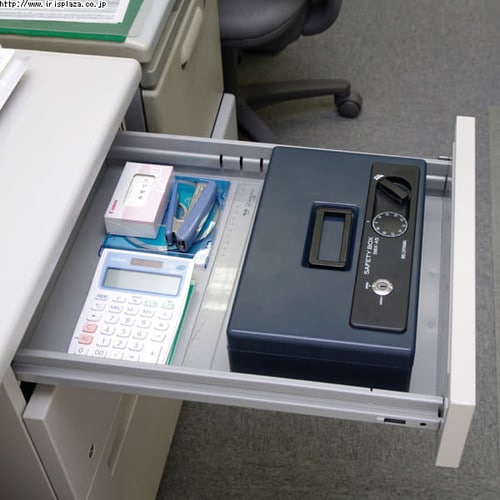 手提げ金庫 A5サイズ SBX-A5SH ダークブルー H558240│アイリス