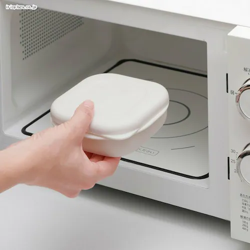 マーナ 極冷凍ごはん容器 K745W ホワイト_1