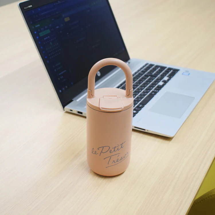 ステンレスタンブラー保温タンブラー保冷タンブラーステンレスマグカップ保温マグ保冷マグデスクマグフタ付きギフト贈り物トレゾワステンレスキャリータンブラーサブヒロモリ