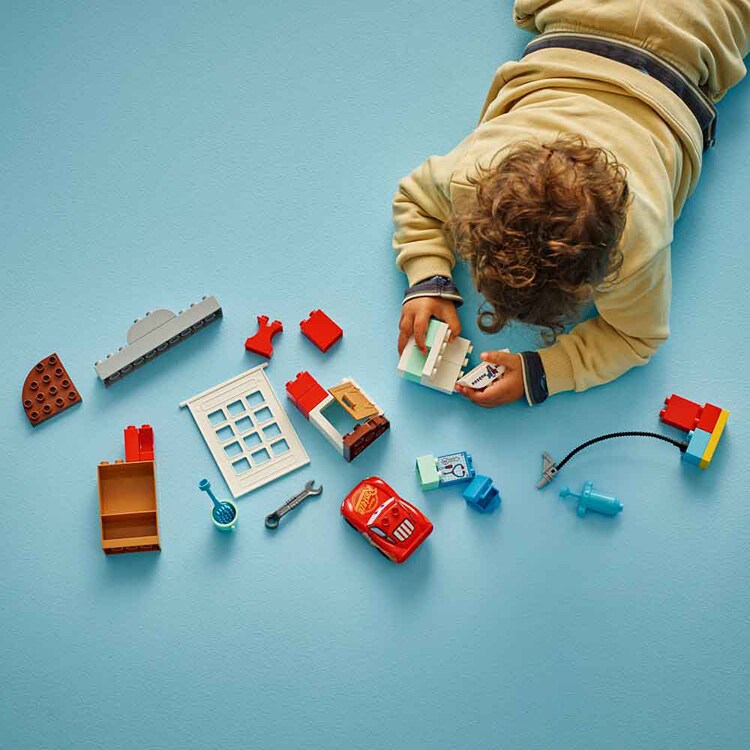 DUPLO ピクサードックのガレージにきたマックィーン 10456 【プラザセレクト】