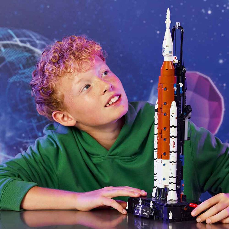 TECHNIC NASA Artemis スペース・ローンチ・システム ロケット 42221 【プラザセレクト】