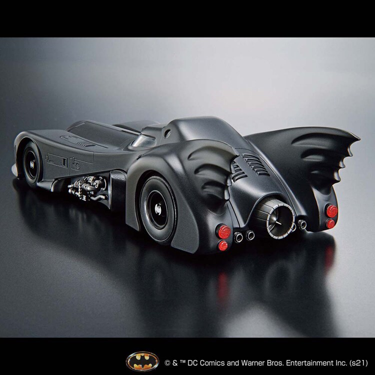 1/35 SCALE バットモービル（バットマンVer.） 621856 【プラザセレクト】