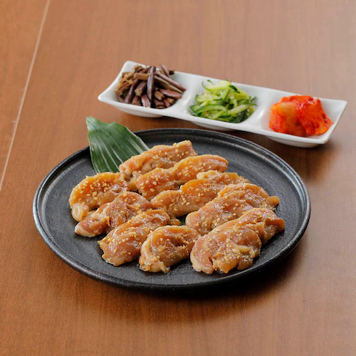 新宿 大貫 焼肉大貫 国産鶏もも絶品ダレ焼肉130g×8 IPK28 【時間指定不可】【代引不可】【同梱不可】_1
