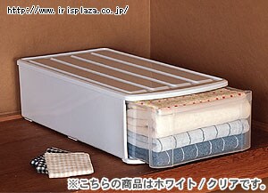 【クリックで詳細表示】☆奥行74cm☆チェスト EL ホワイト/クリア 1個・4個セット  奥行74cmのチェストです。従来品よりも奥行があるので、収納スペースをムダなく活用できます。下のくぼみと上の出っ張りが引っ掛かり、重ねやすい構造になっているので、収納物や収納場所に合わせて1段ずつ重ねて使用できます。■■収納の目安■■・セーター・・・1個につき4枚・バスタオル・・・1個につき6枚
