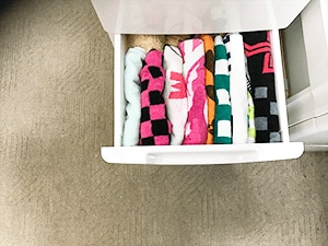 \ロフトベッド上の空間UP!ベッド下の洋服収納もスッキリ/