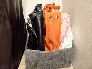 \ウッドトップチェストで出し入れスムーズ!洋服も探しやすく改善/