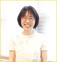山根康子さん