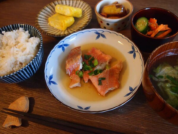 魚中心の定食
