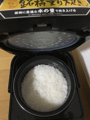 ���j�^�[�摜