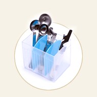 �v�ʃX�v�[����s�[���[�Ȃǂ́A�d�؂�̂���y�����Ă�