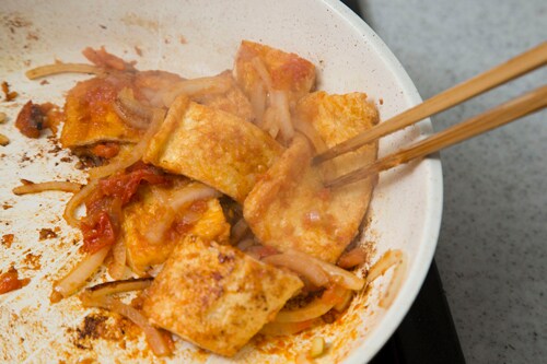 味付けをして、盛り付ける