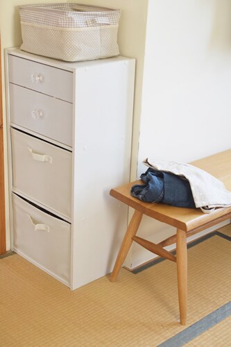 このインナーボックスはシンプルな白(アイボリー)なので、普通に置いて使っても綺麗。