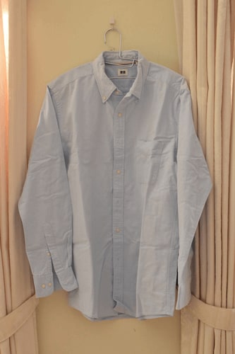 ハンガーに服をかけたまま、簡単にシワを取ることができます!