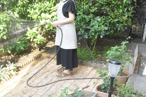 長いホースを持ち手側に付けてももちろんOK。