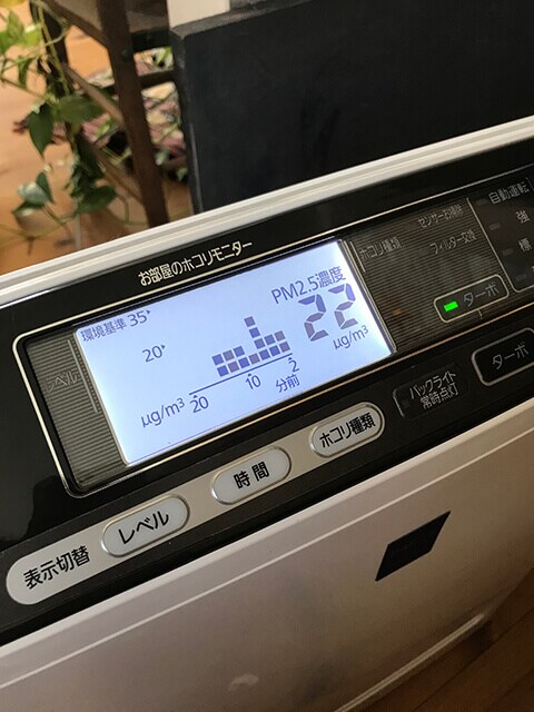 ���j�^�[�摜