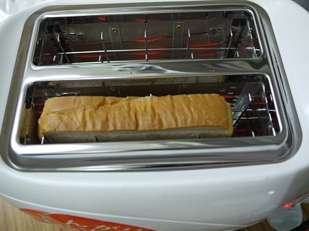 パンを焼くだけこの道一筋