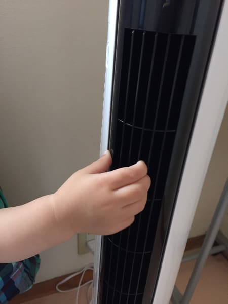 ���j�^�[�摜