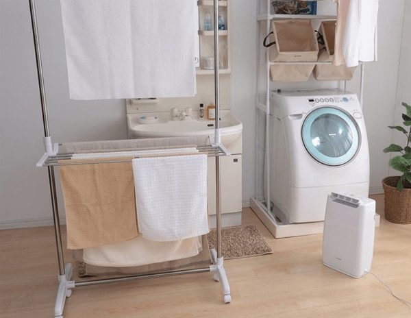 部屋干しで洗濯物が乾かない原因は？早く乾かす除湿機の使い方