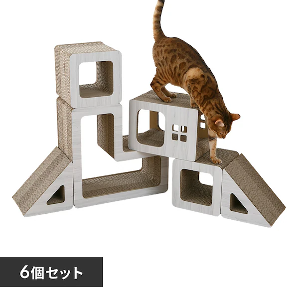 ダンボール製タワー型つめとぎ