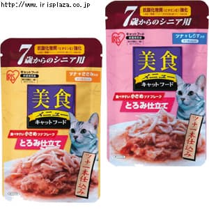 【クリックで詳細表示】7歳からのシニア猫用★美食メニューツナ一本仕込み 75g ≪とろみ仕立て≫ ささみ入り・しらす入り【単品・3個セット・72個セット】    7歳からのシニア猫が食べやすい、小さめツナフレークの猫用ウェットフード(栄養補完食)です。＂若返りのビタミン＂とも呼ばれるビタミンEを強化しました。(当社「美食メニュー大きな切り身ツナ」の2倍)風味豊かなツナフレークをとろみスープで仕立てました。【与え方】体重2～3kgの愛猫に、1日1～2袋を目安にして、ドライフードなどの総合栄養食と一緒に与えてください。※