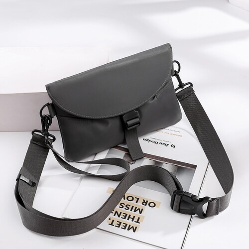 �؂��񂱃V�����_�[�o�b�O ���^���^�[�^�V�����_�[�o�b�O �X�����f�U�C�� ������� �o�b�O �y�� �V���v�� ���[�͔��Q �ʋ� �ʊw ���s �΂ߊ|�� �j�����p �R���p�N�g ��y �R���p�N�g ��l �f�C���[_5