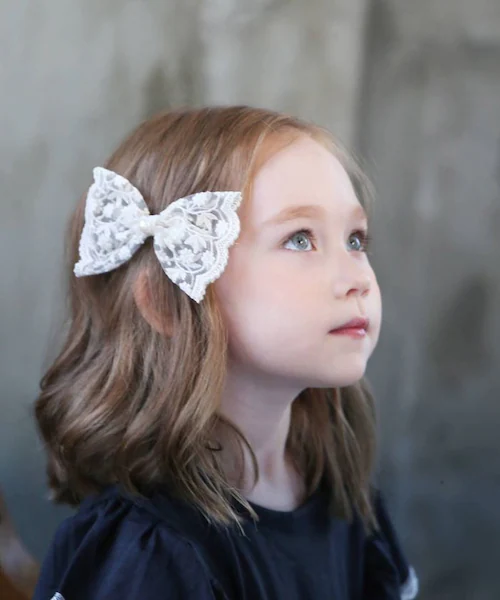 Rora �w�A�N���b�v �L�b�Y �ʔ� �w�C���[ ������ ������ ���{�� �傫�� ���[�X �p�[�� �z���C�g ���̎q �q�� �q�ǂ� ���ǂ� �t�H�[�}�� �i�`������ �J�W���A�� ������ ���w�� ������ �p�[_2