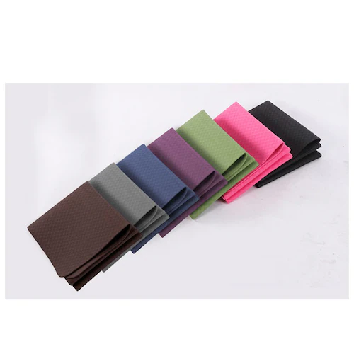 ヨガマット 折りたたみ 通販 4mm ヨガ マット たためるヨガマット 折り畳み ピラティス フィットネス ストレッチ コンパクト 運動 体操 シンプル ヨガラグ 持ち運び トレーニング 室内 ジム _8