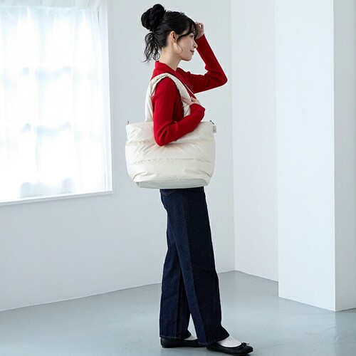 ROOTOTE ���[�g�[�g �g�[�g�o�b�O 3682 �ʔ� ���|���o�b�O �傫�� A4 �ʋ� �ʊw ��e�� �y�� �y�� �t�@�X�i�[�t�� MEDIUM FEATHER ROO �t�F�U�[���[ �ӂ�ӂ� �_�u_1