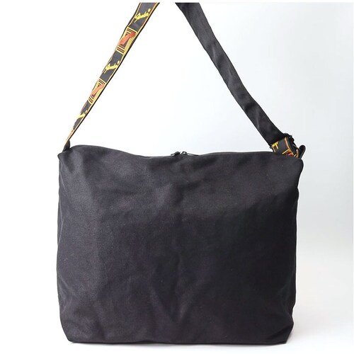 fender �t�F���_�[ �o�b�O 950-6004 �ʔ� �V�����_�[�o�b�O �{�f�B�o�b�O �΂߂����o�b�O �V�����_�[�o�b�N ���b�Z���W���[�o�b�O �u�����h �z �R�b�g�� ���z �傫�� A4 A3 B4_10