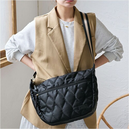 LIZDAYS �V�����_�[�o�b�O LZ-70522 �ʔ� ���Y�f�C�Y �V�����_�[�o�b�N �΂߂����o�b�O ���f�B�[�X �傫�� �i�C���� �L���e�B���O �ʋ΃o�b�O �}�U�[�Y�o�b�O A4 �ʊw �ʋ� �y�� _4