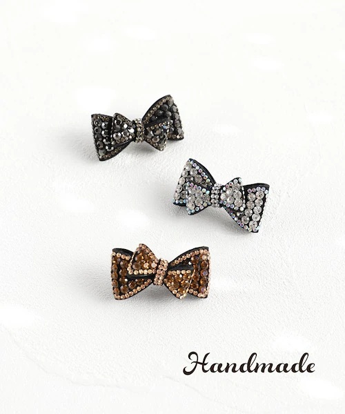 ヘアクリップ リボン 小さめ 通販 Rora ローラ イルミ ヘアークリップ 髪どめ 髪留め ヘアアクセサリー 髪飾り キラキラ ビジュー 女の子 入園式 卒園式 入学式 卒業式 結婚式 発表会 おし_1