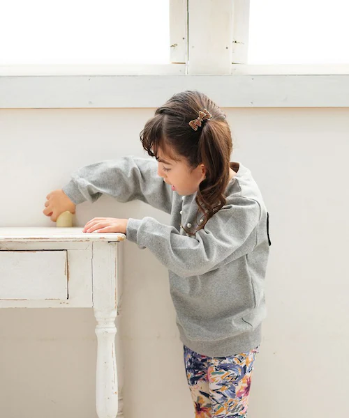 ヘアクリップ リボン 小さめ 通販 Rora ローラ イルミ ヘアークリップ 髪どめ 髪留め ヘアアクセサリー 髪飾り キラキラ ビジュー 女の子 入園式 卒園式 入学式 卒業式 結婚式 発表会 おし_8