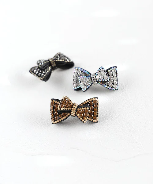 ヘアクリップ リボン 小さめ 通販 Rora ローラ イルミ ヘアークリップ 髪どめ 髪留め ヘアアクセサリー 髪飾り キラキラ ビジュー 女の子 入園式 卒園式 入学式 卒業式 結婚式 発表会 おし_11