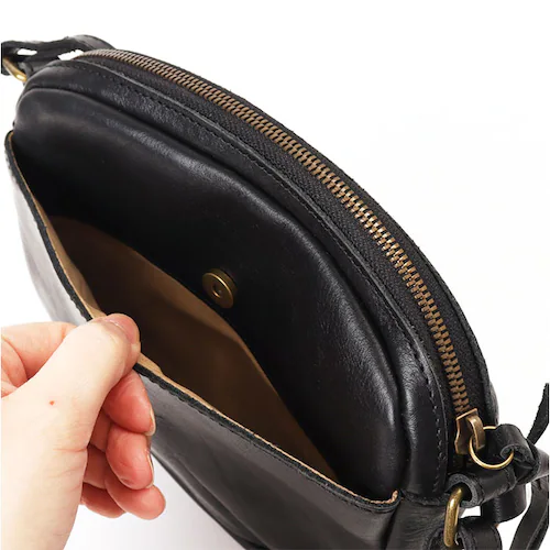 �����y�A�[�h �o�b�O ONEPAIRED 51084 �ʔ� �V�����_�[�o�b�O �V�����_�[�o�b�N �΂߂����o�b�O ���|���o�b�O �~�j�V�����_�[ ���f�B�[�X �{�v ���U�[ ���� ��l ������ ���s �T�u�o_8