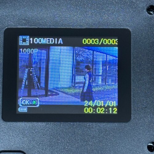 �z���s�v�@���j�^�[���ڐԊO���h�ƃJ�����@DL-240119_5