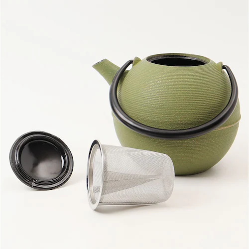 茜 南部鉄器 急須 おしゃれ 通販 日本製 鉄瓶 鉄急須 岩鋳 お茶 ポット 藍花 aika 日の丸 鉄製 冷めにくい 盛岡 南部 鋳鉄 南部鉄 南部鉄瓶 お湯 茶葉 来客 和室 ギフト 贈り物 日本_6