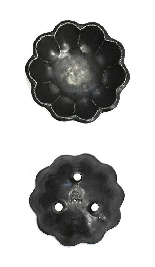 ブラック 美濃焼 小鉢 通販 日本製 小皿 美濃 焼 10cm 取り皿 副菜 取皿 和食器 おしゃれ モダン かわいい 花形 花型 お花 サラダ デザート 電子レンジ対応 食洗機対応 朝食 おやつ 夕_3