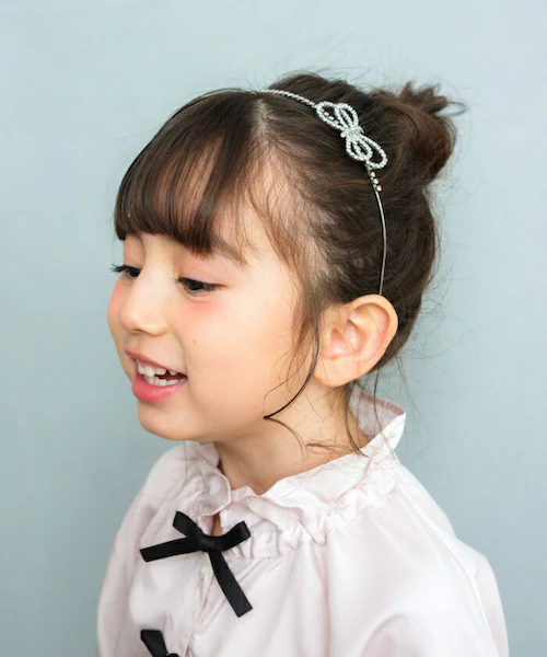 シルバー Rora カチューシャ 通販 ヘアアクセサリー 髪飾り ヘッドドレス 子供 女の子 可愛い おしゃれ シルバー キラキラ リボン ラインストーン 発表会 入園式 卒園式 入学式 子ども用アク_5