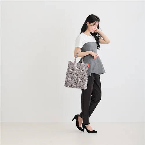 Cinnamoroll ROOTOTE �T�����I ���[�g�[�g 8471 �ʔ� ���~�l�[�g �g�[�g�o�b�O ���b�X���o�b�O �T�u�o�b�O A4 �ʋ� �ʊw ���� �J�̓� �c�^ �c�� ���� ��l ���̎q A-_4