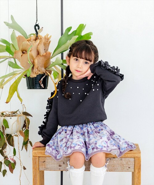 チャコールグレー 110cm 子供服 女の子 トレーナー 通販 Rora フリリーナ プルオーバー スウェット 長袖 フリル パール ビーズ かわいい おしゃれ 可愛い オシャレ カジュアル 通学 通_1