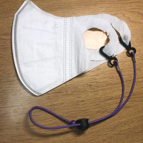 弾力ゴムマスク用ネックストラップ 黒 アジャスター付き 丸紐(ゴムロープ)マスクチェーン マスク仮置 置く場所に困らない マスクバンド 落下防止ネックレス_7